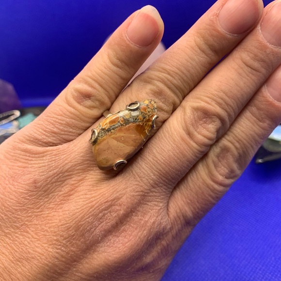 Fun Freeform Brecciated Jasper Ring! .925 Sterling Silver Overlay, Size 7 - Picture 8 of 14